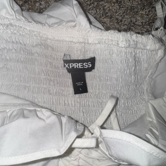 White Ruffled Women's Top - Picture 2 of 2